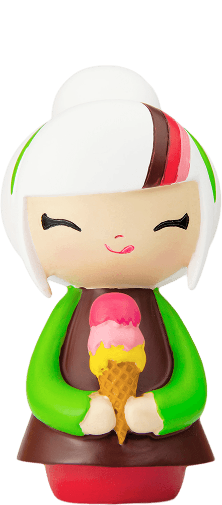 Momiji doll Best Friends smiles, holding pink and yellow ice cream, dressed in a green and brown outfit with cute details. — Momiji Doll