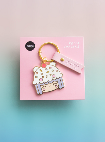 HELLO CUPCAKE KEYCHAIN